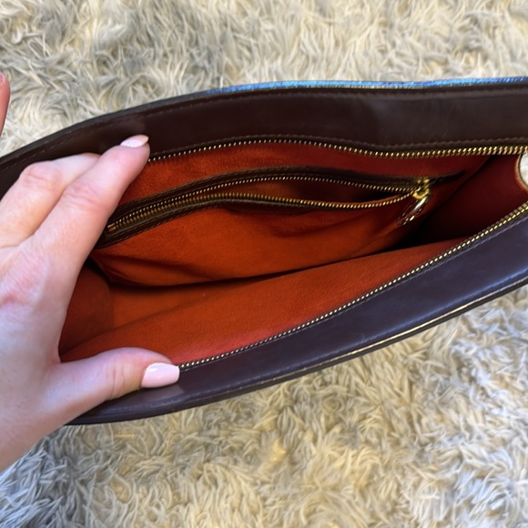 Authentic Louis Vuitton Tote- rare find! - Picture 2 of 4